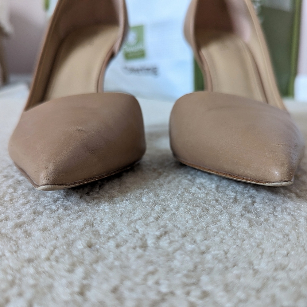 MICHAEL Michael Kors Nude Tan Pointed-Toe Stiletto Heels - Picture 3 of 8